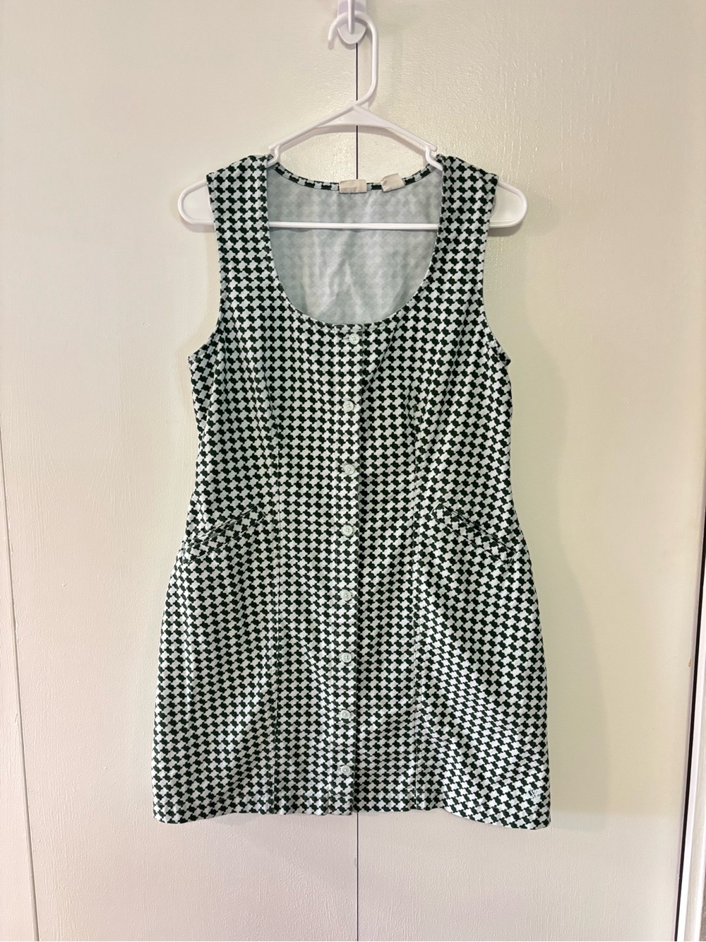 Levi's Black and White Houndstooth Sleeveless Shift Dress